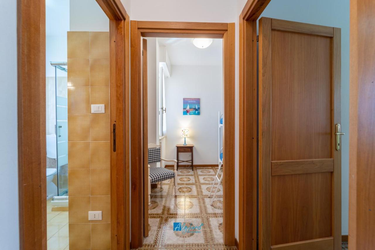 Granelli Di Sabbia Apartment Алгеро Екстериор снимка
